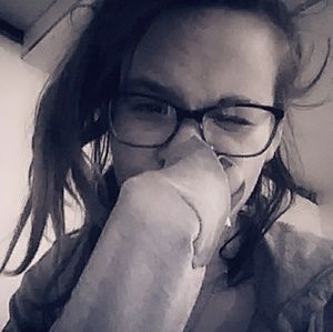 Meet your Posher, Teresa